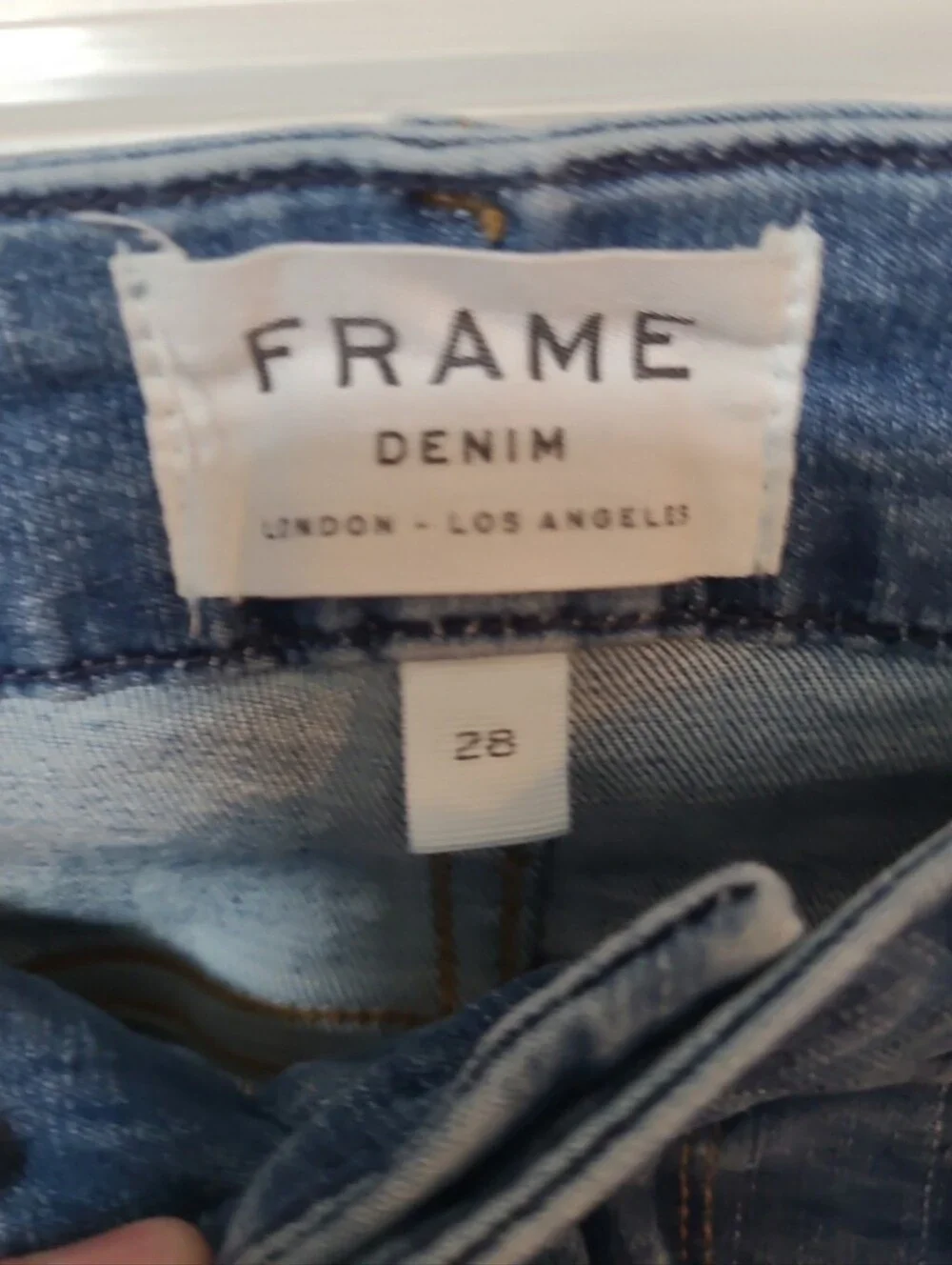 Frame Women's Le Crop Mini Boot Jeans  28 - Picture 4 of 5